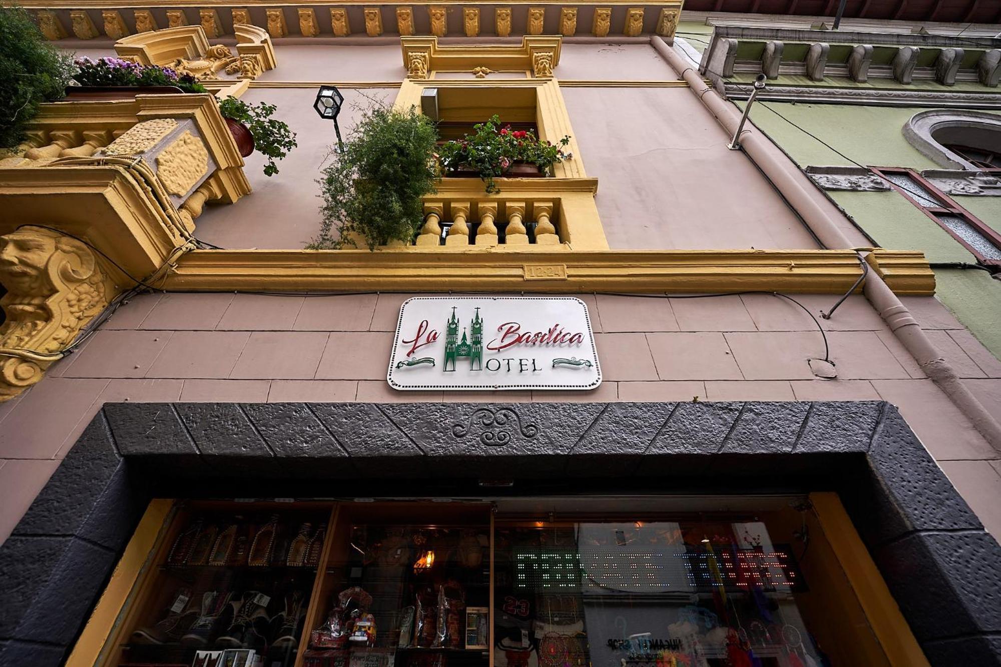Hotel La Basílica Quito Exterior foto